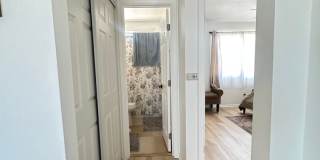 2 Bedroom, 1 Bath fully furnished ready for move in! Gallery 8