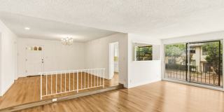 HUGE 2 bed 2 bath in Prime Santa Monica! Gallery 8