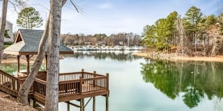 Sailpointe at Lake Norman Apartment Homes Gallery 48