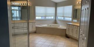 452 E Amherst Street Gallery 10