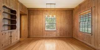 CHARMING ALAMO HEIGHTS COTTAGE Gallery 11