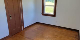 2 bedroom House: Ellettsville! Gallery 26