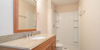 Spacious 3 bedroom home in desirable SW Durham! Super dog friendly with large fenced yard! Gallery 24