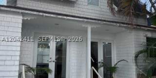 2025 Brickell Ave Gallery 16