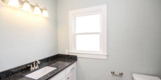 2606 East 7th Street Gallery 20