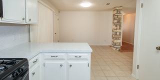 Charming 3/2 in South Austin at 290 and the Y in Oak Hill Charming 3/2 in South Austin at 290 and the Y in Oak Hill Gallery 8