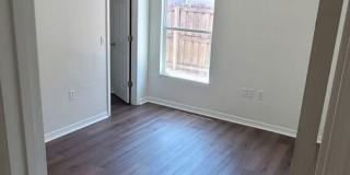 Coming Soon~ Adorable 2 bedrooms 2 baths recently remodeled rental home available in Groveland Gallery 8
