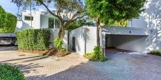2475 S Bayshore Dr Gallery 1