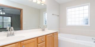 500 Fifth Avenue North Gallery 19