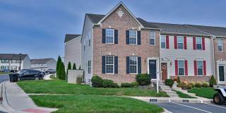608 TANTALLON Court Gallery 1