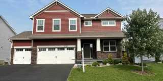 Gorgeous 5 Bedroom, 3.5 Bath Single Family Home w/Sun Deck! Gallery 1