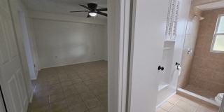 284 Rotonda Blvd W Gallery 25
