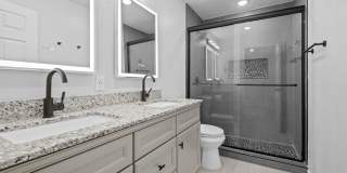 Modern Duplex in Fayetteville, AR Gallery 12