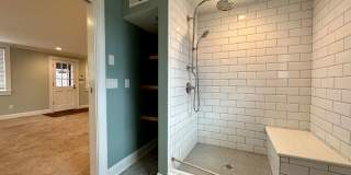 Remodeled beauty in Charolette Park Gallery 13