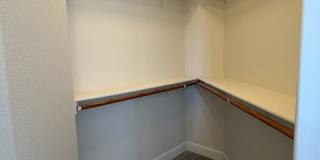 567 Jorgensen St Gallery 12