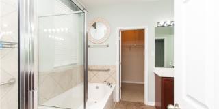 421 Shadowpoint Gallery 21