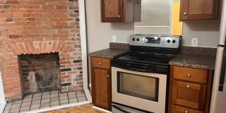 MOVE IN SPECIAL $250.00 OFF 1st Month's Rent- 2 bedroom, 1.5 bath apartment with W/D unit and shared fenced in yard! Gallery 33