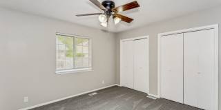 WEST Side Duplex for rent! Spacious 3 bed/2 bath duplex for rent! Move In Special- 1/2 off 2nd month's rent. Gallery 11