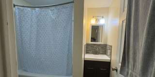 Modern 1 Bedroom Unit in Central Manhattan! Gallery 7