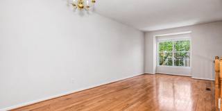 45527 GRAND CENTRAL Square Gallery 7