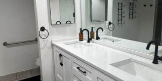 Spacious 1BR 1BA Condo in Denver Gallery 12