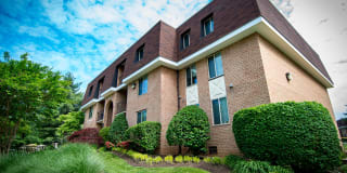 Oakton Park Apartments Gallery 17