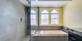 5046 Schumann Drive Gallery 34