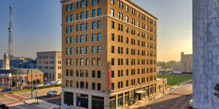 142 West York Street Apartments Gallery 11