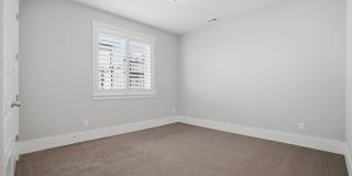 Luxurious Herriman 6 Bed with Indoor Court, Theater & Stunning Views!!! Gallery 46