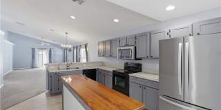 3005 41st Street W Gallery 28