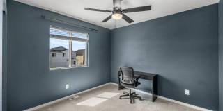 Beautiful 2022 Built Home With Views! Gallery 21