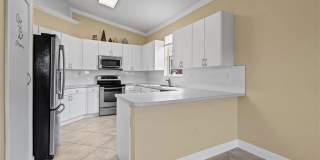 5101 Southwest 134th Avenue Gallery 5