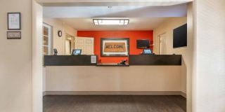 Louisville - Alliant Avenue Gallery 27