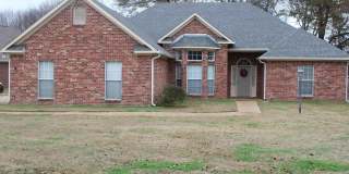 100 Navajo Circle Gallery 1