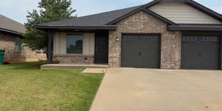 Beautiful 2 Bed 2 Bath! Beautiful 2 Bed 2 Bath! Gallery 1