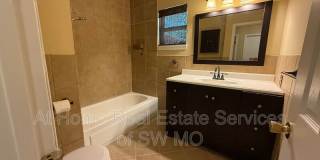 516 E. Stanford Gallery 13