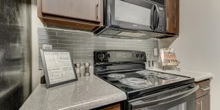 WatersEdge Denton Apartments Gallery 3