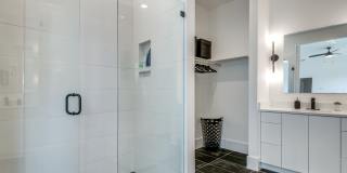 630 E CARSON ST Gallery 39