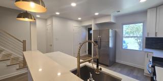 8760 STONERIDGE Drive Gallery 5