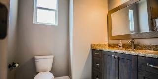 4 Bed, 3 Bath, 3 Car Garage for rent. Small Dog Allowed Gallery 36