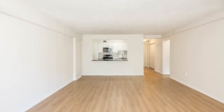 Emerson Place Gallery 14