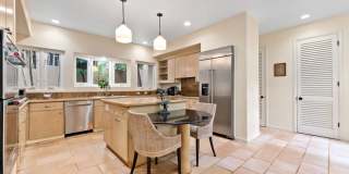 Diamond Head Luxe Five-Bedroom Estate with Private Pool Gallery 16