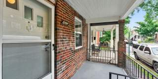 Large 4BR Row House with Basement Large 4BR Row House with Basement Gallery 1