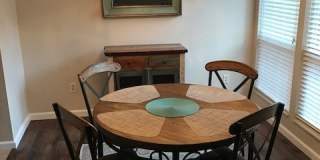 2 Bedroom Townhome with pool and fitness center Gallery 7