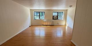 5424 Fifth Avenue Gallery 112