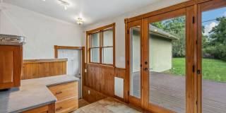1800 W Mulberry Street Gallery 12