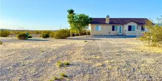 4467 E Dandelion Street Gallery 20