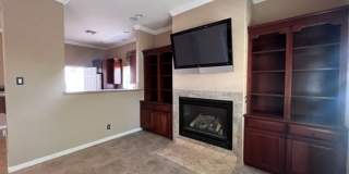 3BR 2Ba Boat Deep Hightop Garage & Colorado River Views Gallery 8