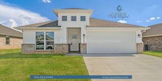 New Beginnings Start At AMRR: 4 Bedroom at Yorktown! Available NOW! Gallery 1