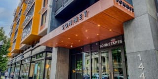 Sonnet Gallery 35